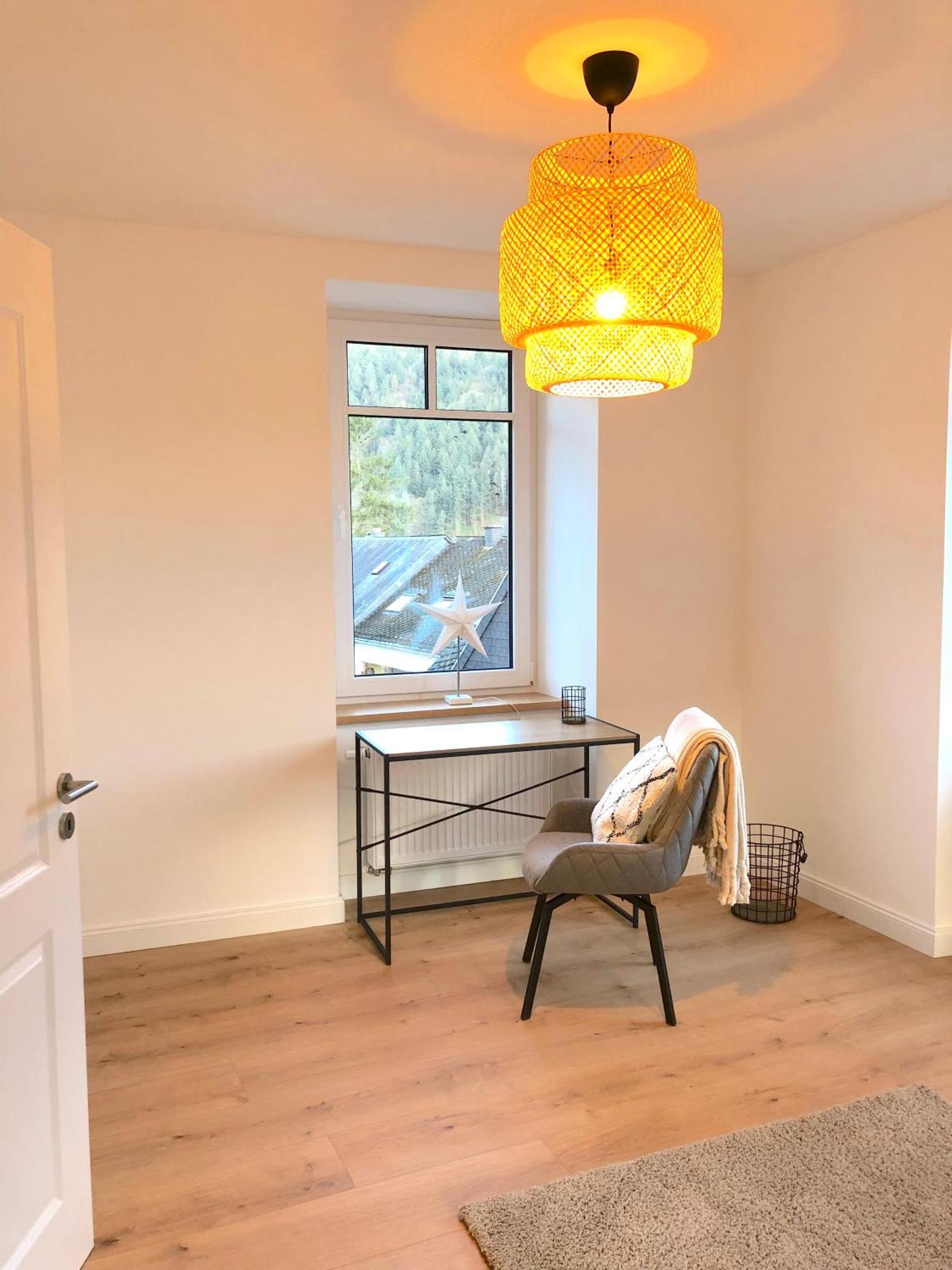 Modernes Apartement Mit Balkon In Toplage! Трабен-Трарбах Екстериор снимка